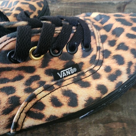 Vans Authentic Leopard Animal Print Sneakers Womens 8, Mens 6.5 Edgy Skater Y2K - Picture 6 of 9
